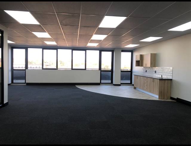 162M² OFFICE TO LET IN ROSEBANK